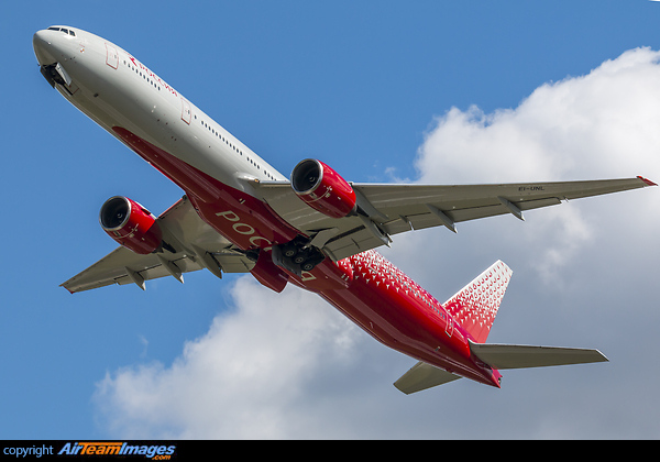 Boeing 777-312 Boeing 777-312