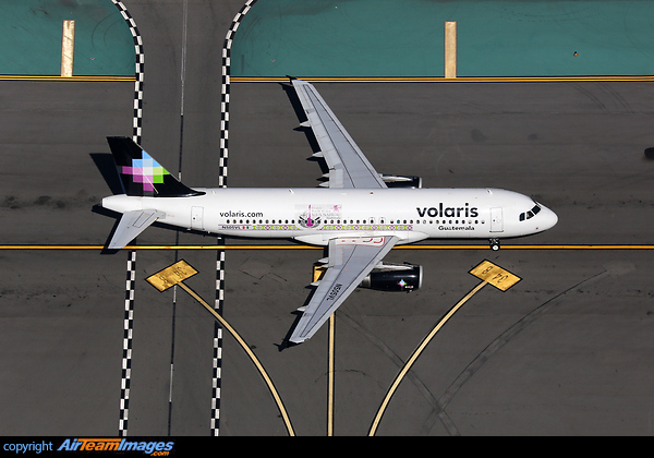 Airbus A320-233 Airbus A320-233