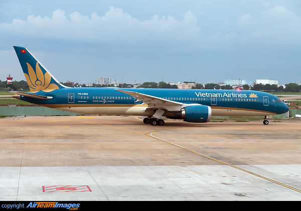 Boeing 787-9 Dreamliner Boeing 787-9 Dreamliner