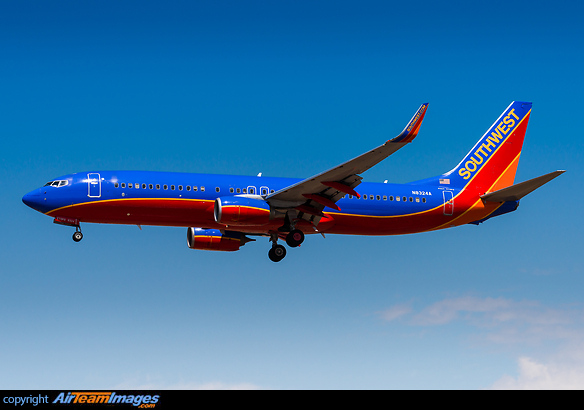 Boeing 737-8H4 Boeing 737-8H4