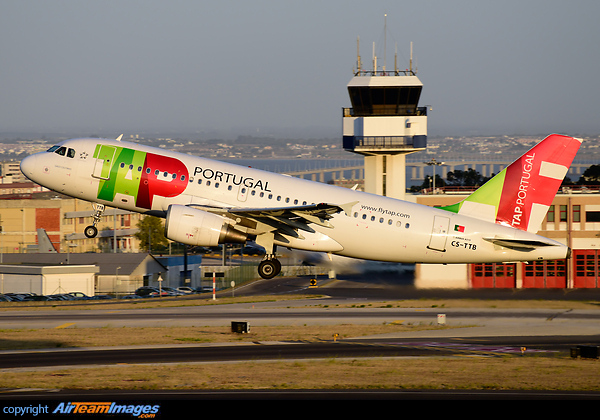 Airbus A319-111 Airbus A319-111
