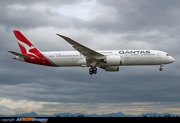 Qantas first Boeing 787-9 Dreamliner Boeing 787-9 Dreamliner