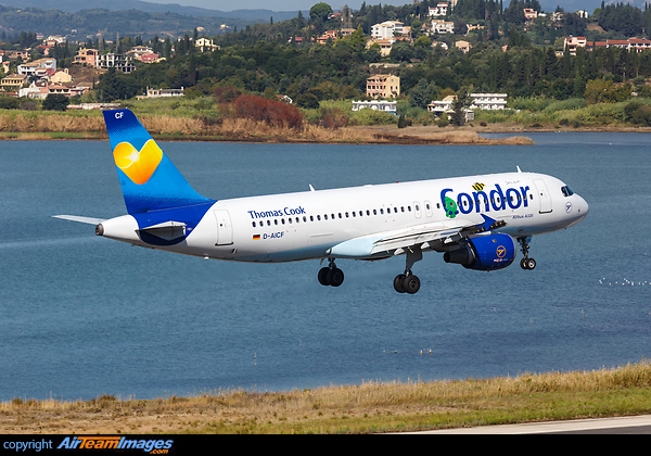 Airbus A320-212 Airbus A320-212