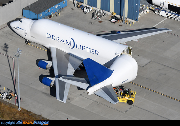 Boeing 747-400LCF Dreamlifter Boeing 747-400LCF Dreamlifter