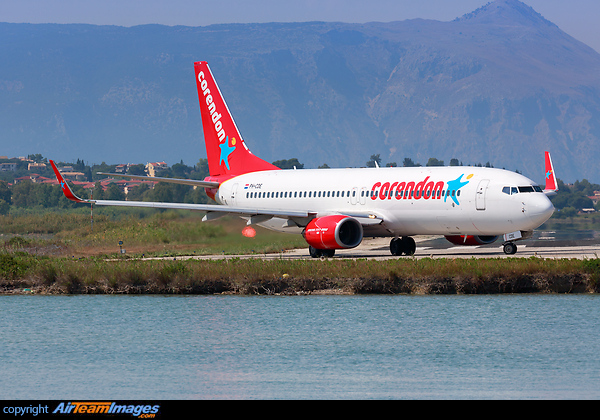 Boeing 737-8GQ Boeing 737-8GQ