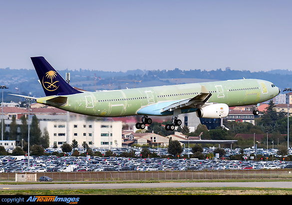 first test flight of this new A330 Airbus A330-343