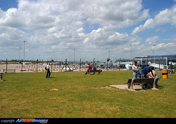birmingham-airport-airteamimages