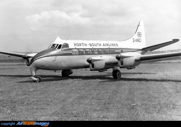 north south airlines American airlines facilitates over 6,700 flights daily and is an employment of over 110,000 people it has a fleet size of 939 which is the highest among the four largest airlines in north america america airlines flies to 350 destinations in the world. north south airlines American airlines facilitates over 6,700 flights daily and is an employment of over 110,000 people it has a fleet size of 939 which is the highest among the four largest airlines in north america america airlines flies to 350 destinations in the world.