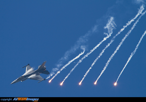 F-16AM Fighting Falcon 