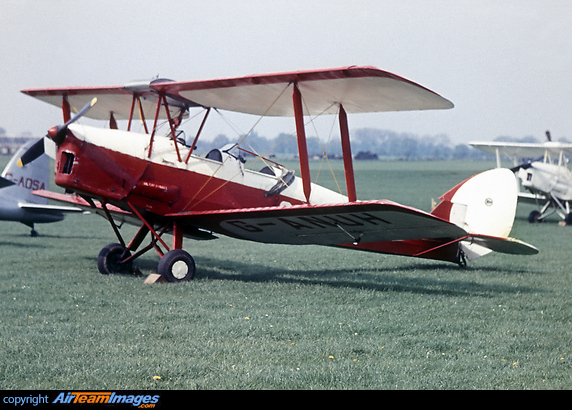 This de Havilland Tiger Moth G-ANUH crashed at Kings Norton, Birmingham 16 June 1959 de Havilland DH-82A Tiger Moth