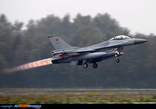 F-16AM Fighting Falcon F-16AM Fighting Falcon