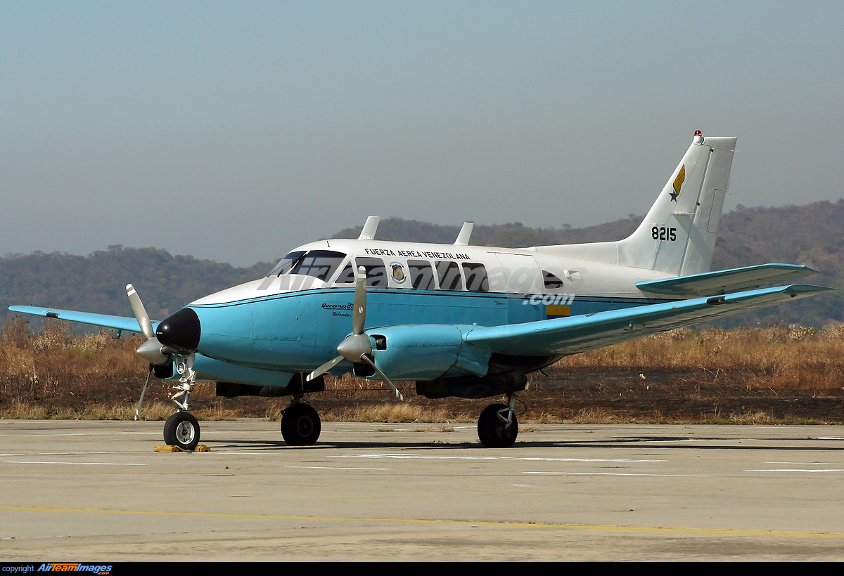 Beechcraft 65B80 Queen Air Large Preview