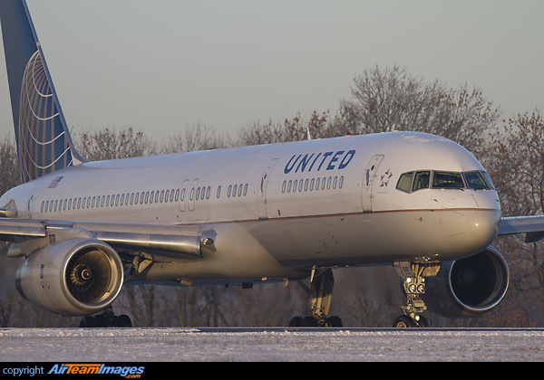 Boeing 757-224