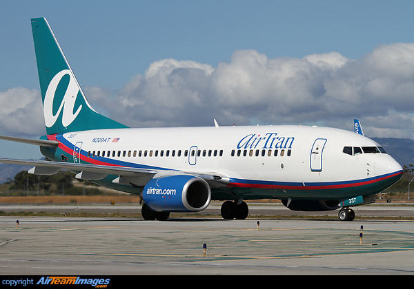 Boeing 737-7BD Boeing 737-7BD