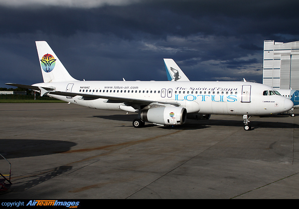 Since Lotus Air ceased operation, three A320 aircraft have been in storage at Dublin, N416AC is seen awaiting new owner after this aircraft had returned to Air Castle leasing. Airbus A320-233