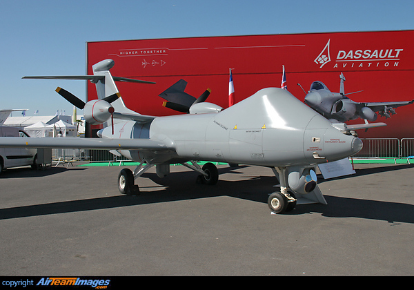 Telemos mock-up of the medium altitude and long endurance (MALE) UAV being developed by BAe Systems and Dassault. Expected to fly in about 18 months and enter service around 2016. BAE Systems Mantis