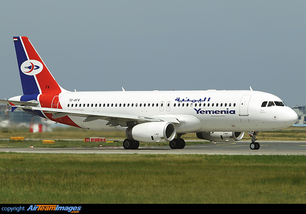 Yemenia's first Airbus A320 7O-AFA Airbus A320-233