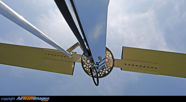 Vertical backseat view of the gyrocopter main rotor Autogyro Europe MTO-Sport