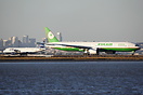 Boeing 777-35E/ER