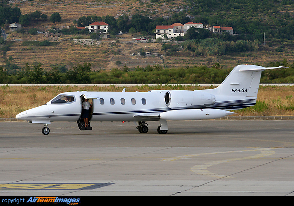 Bombardier Learjet 35A