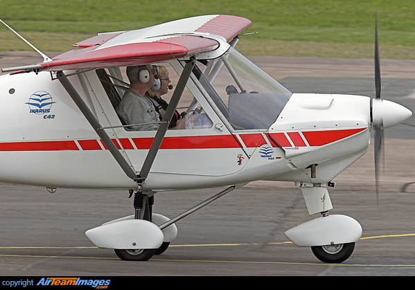 Ikarus C42 ultralight aircraft at a grass airfield in the UK Stock Photo -  Alamy