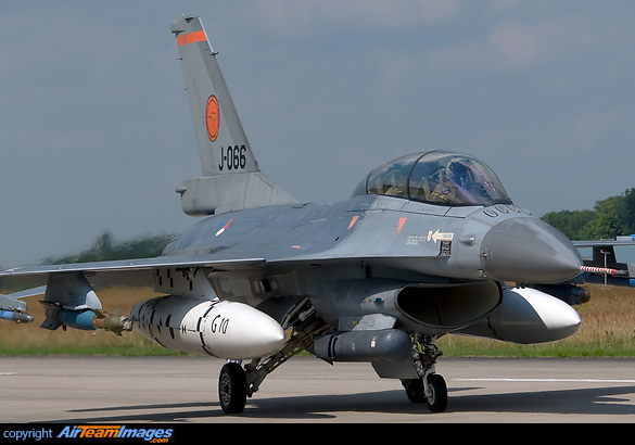 Special "Orange Jumper RNLAF Flight Test" markings. F-16BM Fighting Falcon