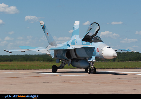 F/A-18C Hornet F/A-18C Hornet