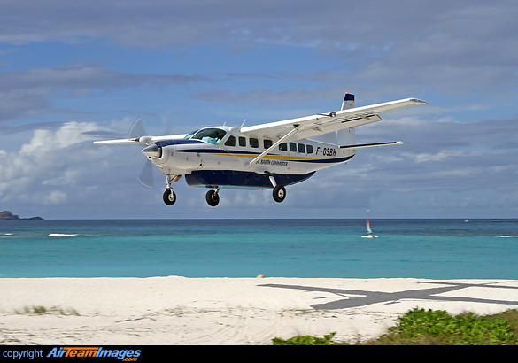 Cessna 208B Grand Caravan Cessna 208B Grand Caravan