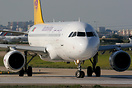 Airbus A320-211