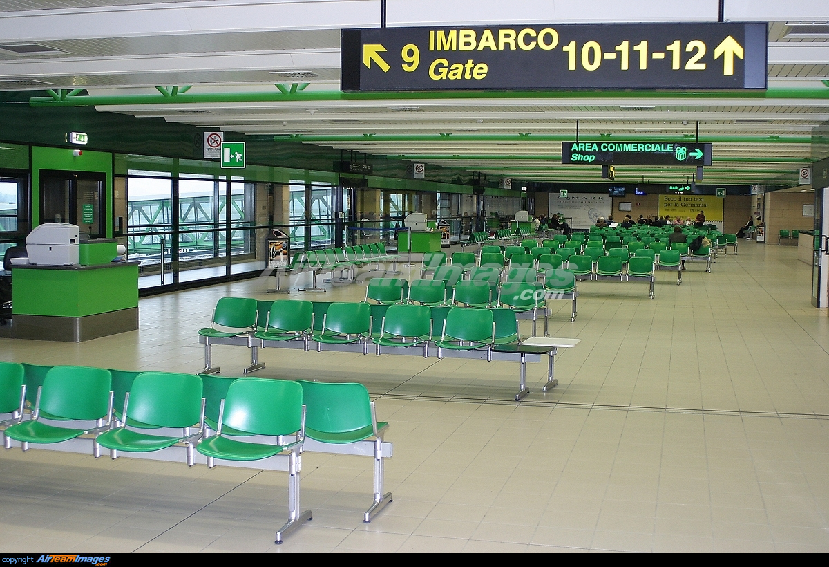 Aeroporto di bergamo p3 scoperto