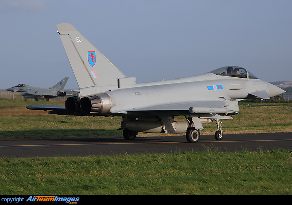 ZK327 EJ was one of nine aircraft from 6 Sqn that performed a diamond formation flypast at the Leuchars sunset ceremony at the end of the 2012 Jubilee airshow. Eurofighter Typhoon FGR4