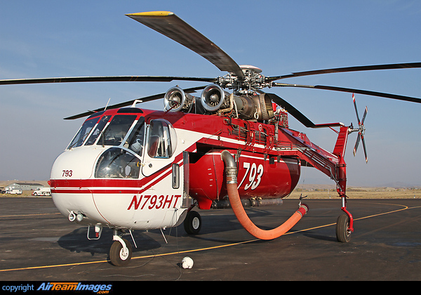 This Sikorsky CH-54A has recently been employed fighting fires in Wyoming and Idaho. Sikorsky CH-54A Tarhe (S-64A)