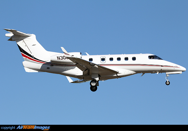 Embraer Phenom 300 N300qs Aircraft Pictures Photos