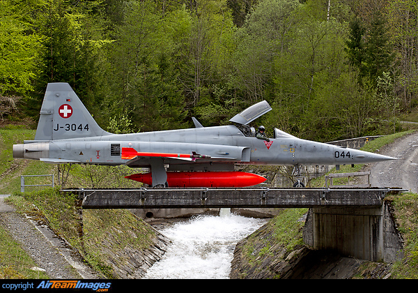 Northrop F 5e Tiger Ii J 3044 Aircraft Pictures Photos Airteamimages Com