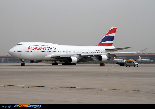 Boeing 747-4J6M Boeing 747-4J6M