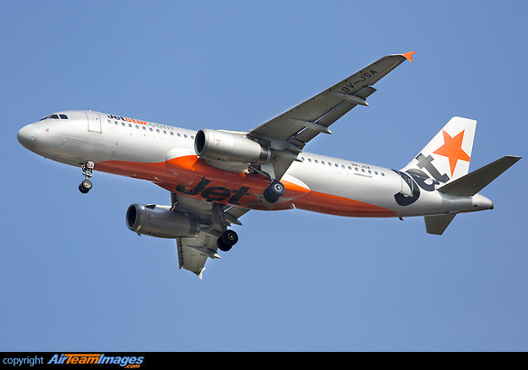 Airbus A320-232 Airbus A320-232