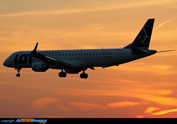 Embraer ERJ-195LR Embraer ERJ-195LR