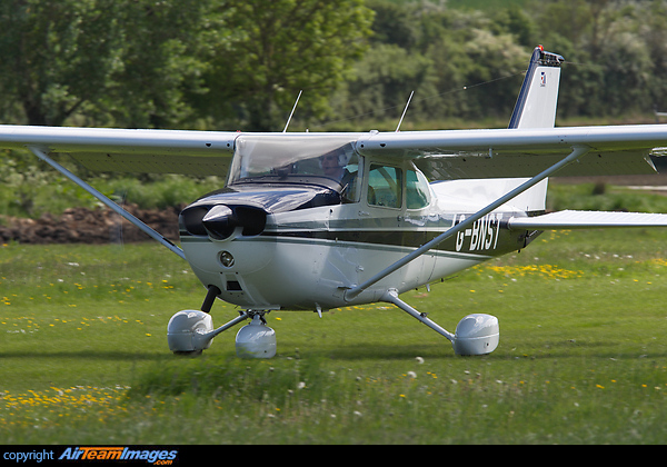 Cessna 172N Skyhawk 100 II Cessna 172N Skyhawk 100 II