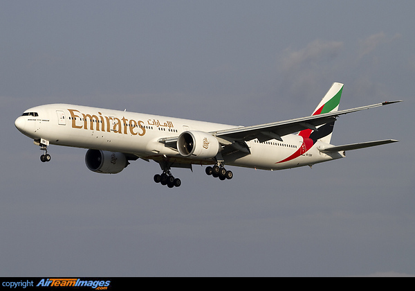Boeing 777-31H/ER Boeing 777-31H/ER