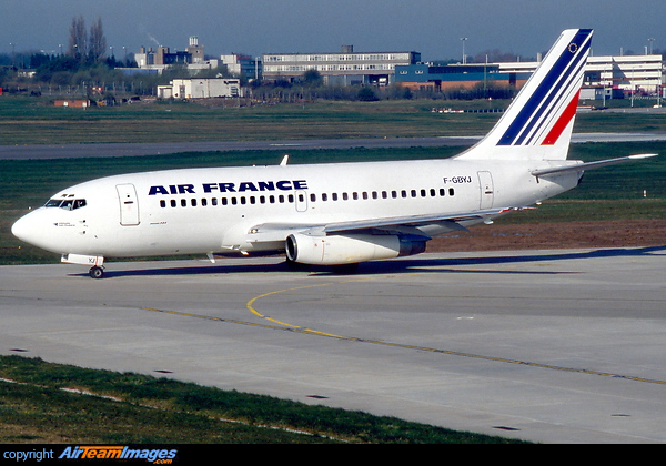 Boeing 737-228/Adv Boeing 737-228/Adv