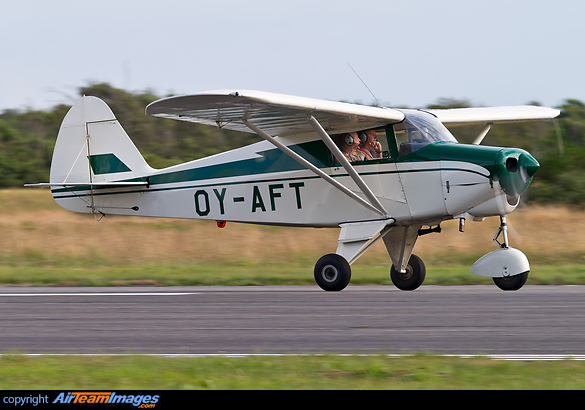Piper PA-22-108 Colt Piper PA-22-108 Colt