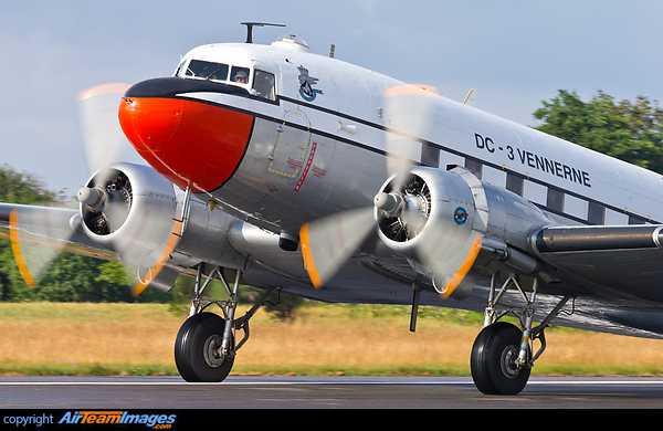 Douglas C-47A Skytrain (DC-3)