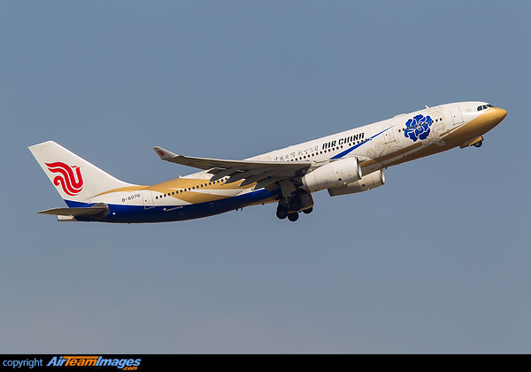 Airbus A330-243 Airbus A330-243