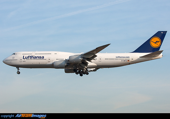 Boeing 747-830 Boeing 747-830