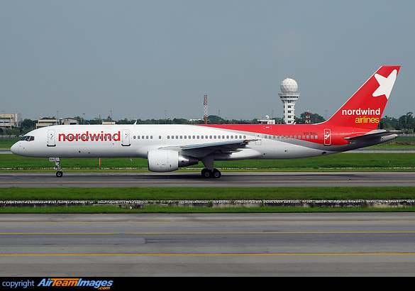 Boeing 757-2Q8 Boeing 757-2Q8