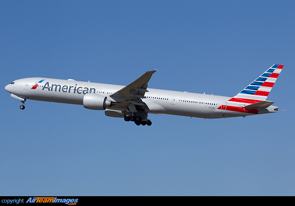 Boeing 777-323/ER Boeing 777-323/ER