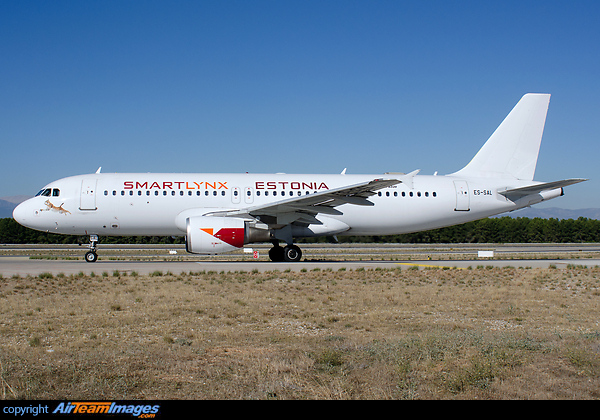 Airbus A320-214 Airbus A320-214