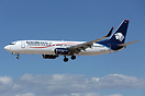 Boeing 737-852