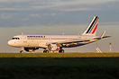 Airbus A320-214