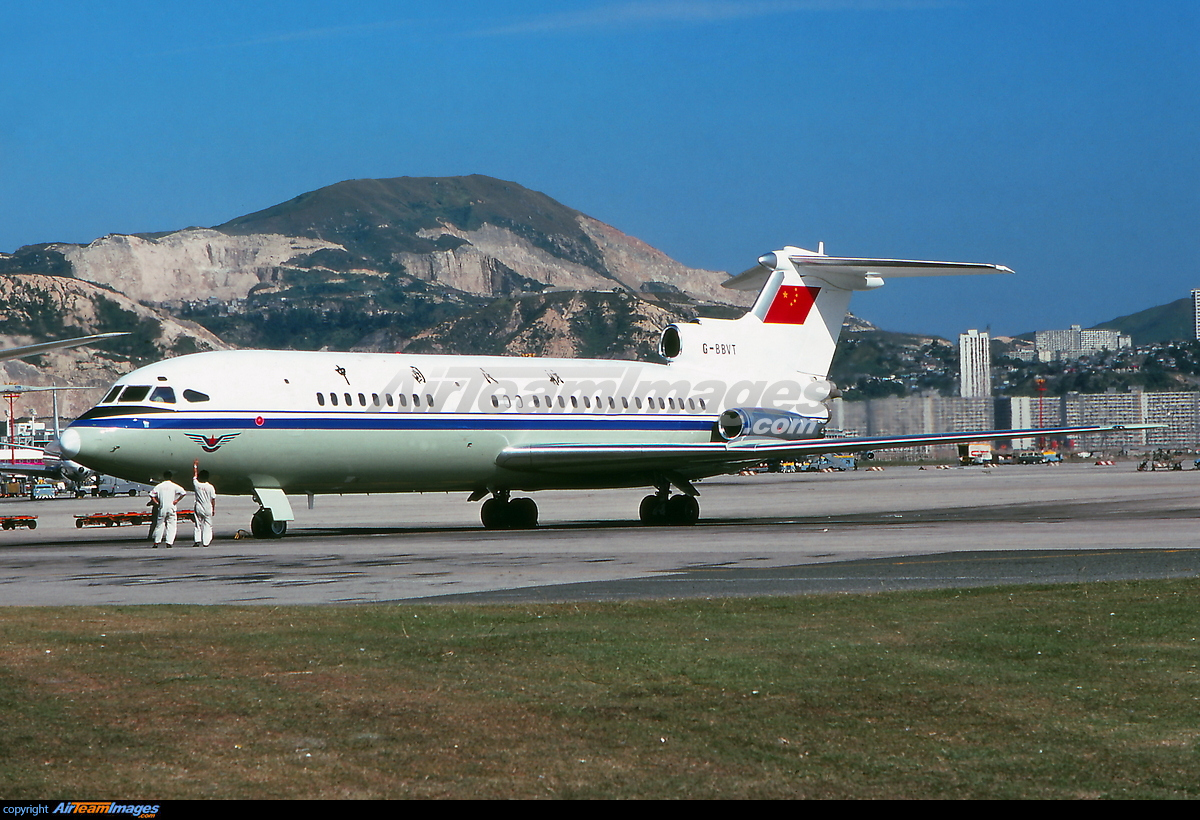 Hawker Siddeley Trident 2E Large Preview